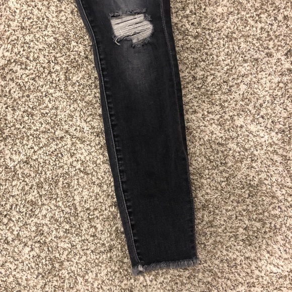 7 for All Mankind dark grey gwenevere ankle. - Picture 3 of 6